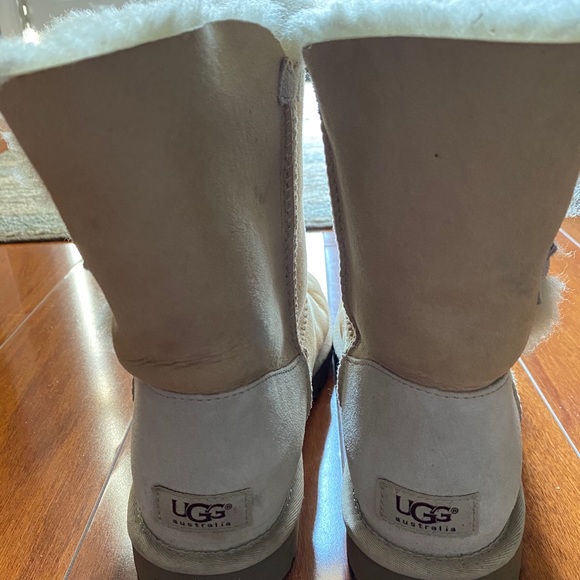 UGG BOOTS size 8 - Picture 6 of 10